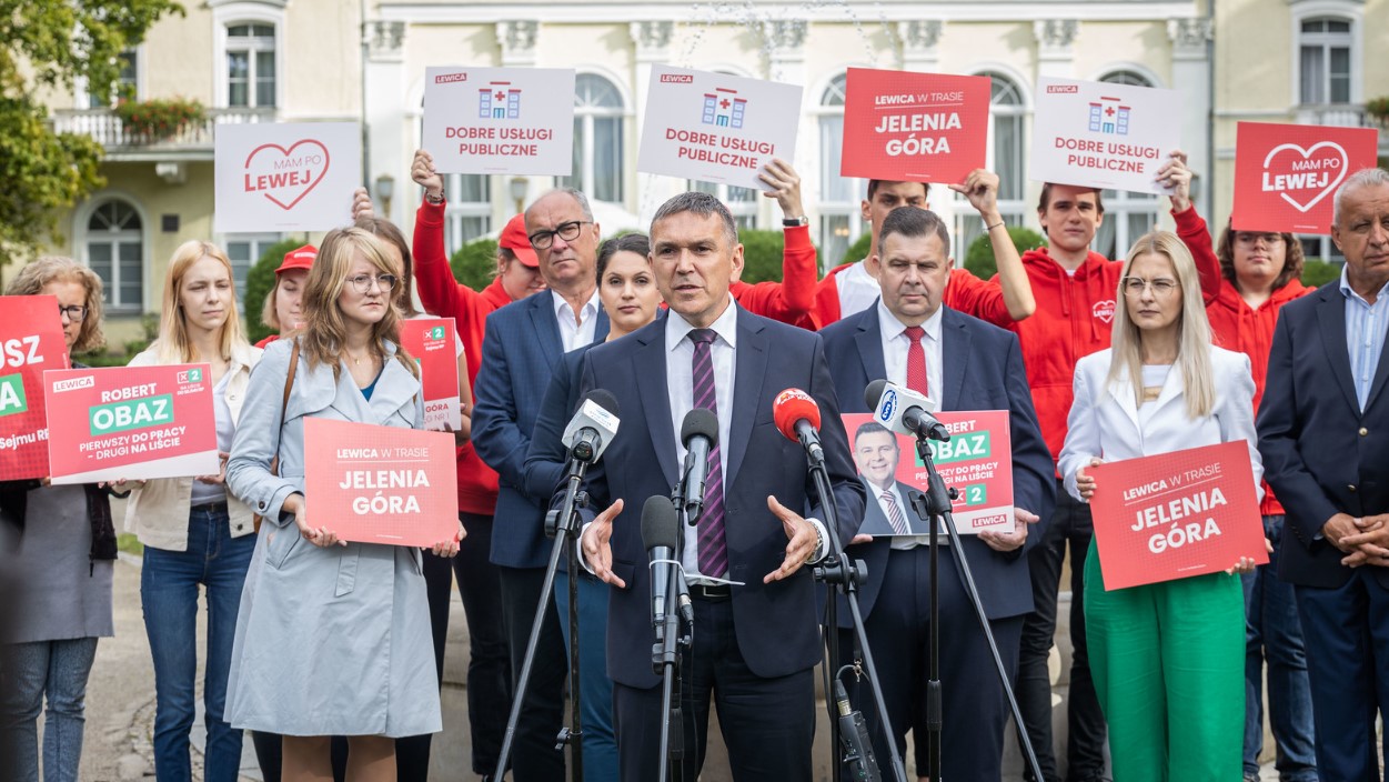 2023 09 19 Konferencja prasowa w Jeleniej Górze z udziałem Włodzimierza Czarzastego 3